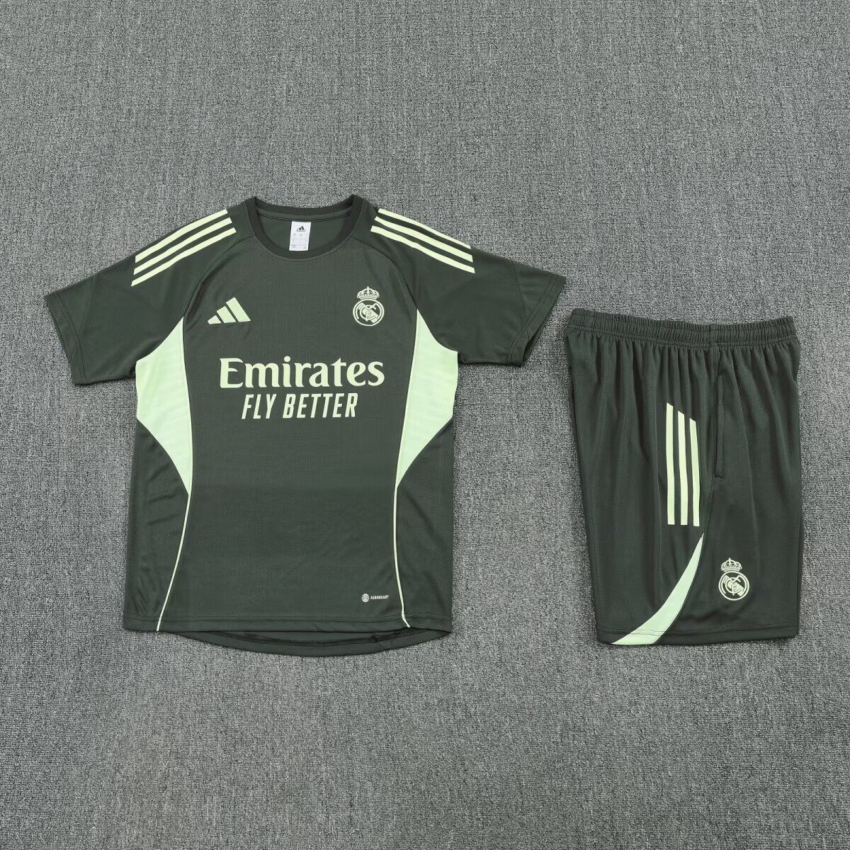 AAA Quality Real Madrid 25/26 Dark Green Training Kit